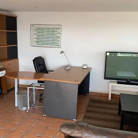 Casa de Férias Adosado Con Increibles Vistas A 150m De La Playa Moaña